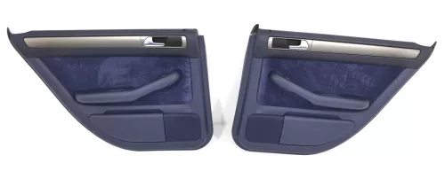 Audi A6 4B Türverkleidung Verkleidung Tür hinten links + rechts blau Velour (144888)