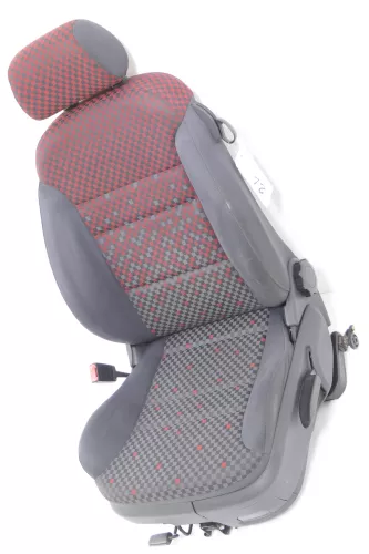 Audi A3 8L Sitz Fahrersitz vorne links 2/3-Türer klappbar höhenverstellbar rot (144950)