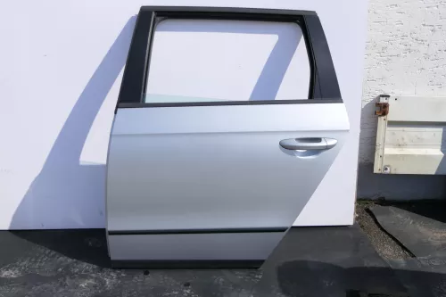 VW Passat 3C Kombi Variant Tür hinten links silber LA7W -OHNE Anbauteile (145087)