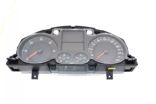 VW Passat 3C Tacho Tachometer 207.000km 3C0920852R Diesel TDI