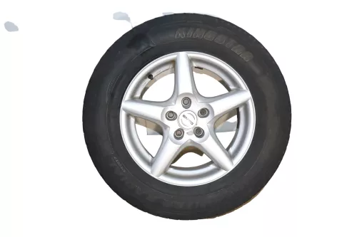 VW Passat 3C Golf Reifen Winterreifen 225/70 R16 107S Alufelgen Felgen KBA 46593 (145352)