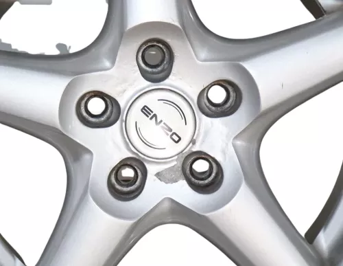 VW Passat 3C Golf Reifen Winterreifen 225/70 R16 107S Alufelgen Felgen KBA 46593 (145352)