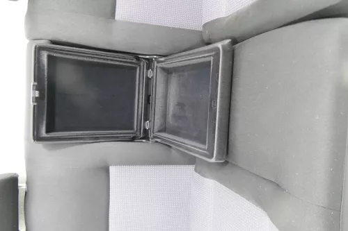 Golf 4 Limousine Sitz Rückbank Rücksitzbank Sitzfläche Sitze Kopfstützen schwarz (145813)