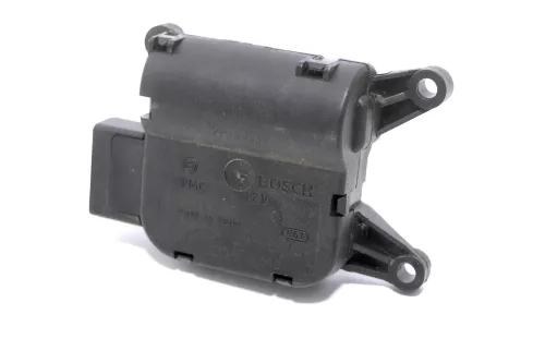 Audi A4 8E Stellmotor für Heizung Temperatur 8E1820511D 8E1820511L - V113
