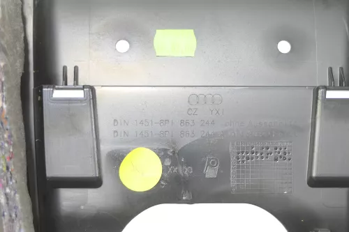 Audi A3 8P Mitteltunnel hinten Verkleidung um Handbremse Konsole schwarz A (146536)