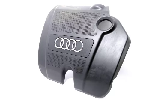 Audi A3 8L  Motorabdeckung Abdeckung Motor Blende 1,6 SR 06A103932 BFQ APF (146590)