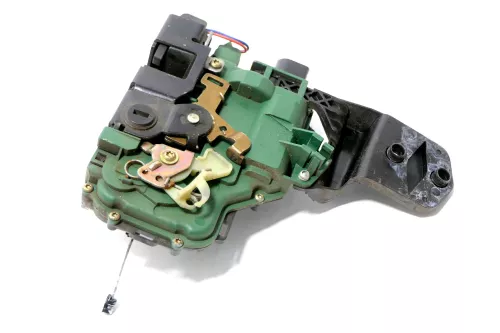 Golf  Passat 3BG  Stellmotor Tür Türschloß mit Zentralverriegelung hinten rechts (146837)