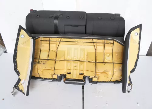 Audi A4 B6 B7 8E Limousine Sitz Rückbank Rücksitzbank hinten schwarz soul (147077)