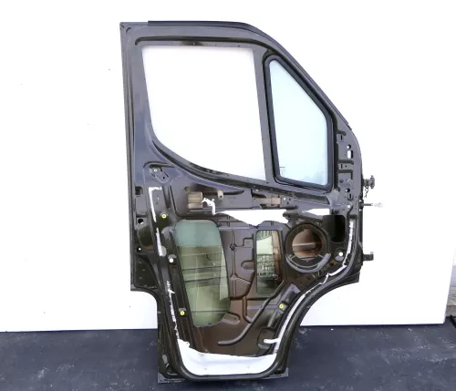 Iveco Daily 6 VI 7 VII Tür vorne links Fahrertür braun (UPS braun) ab 2015 Daily (147560)