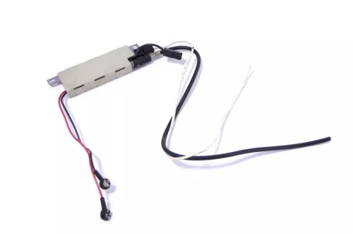 Audi A4 B5 Limousin Antenne 8D5035225D original Verstärker Antennenverstärker (147754)