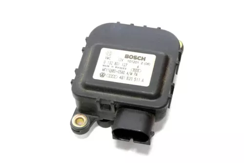 Audi A6 4B Stellmotor für Temperaturregelklappe Klimaanlage 4B1820511A rechts