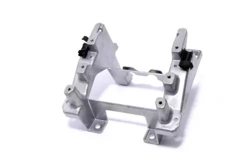 VW Touareg 7L Träger für Mitteltunnel Tunnel Mittelkonsole 7L0863345 Halter