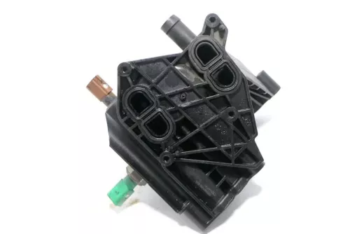 VW Golf Caddy Crafter Ölfiltergehäuse Flansch 03N115389A 03N115389B  ## (148101)