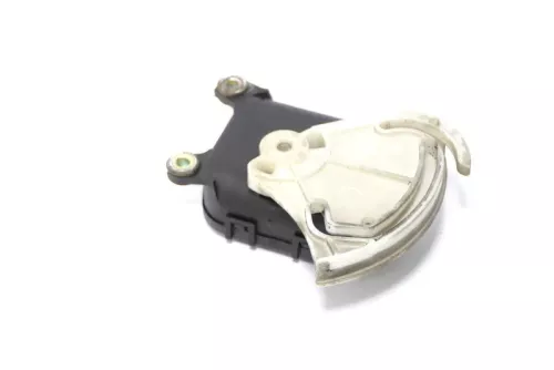 Passat 3B 3BG A4 Stellmotor Umluft Umluftbetrieb 8D1820511E Klimaanlage