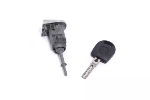 VW Passat 3B Lupo Türschloß Schloß Tür mit 1x Schlüssel vorne links f (148382)