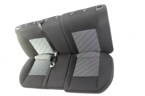 Seat Ibiza 6L Rückbank Rücksitzbank Sitz für Kopfstütze Sitzbank 3-Punkt Sitze (148450)