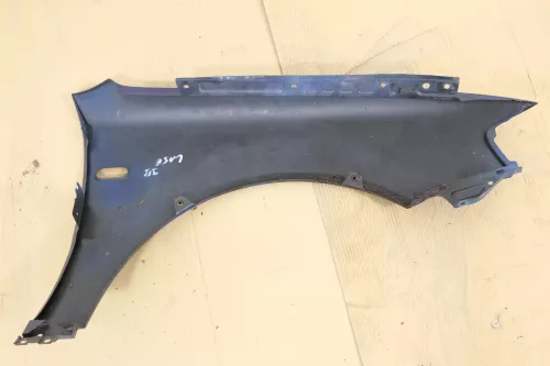 VW Passat 3B Kotflügel vorne links blau LA5E (148555)
