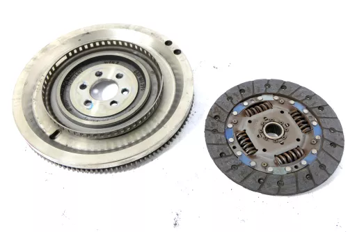 Polo 6R Druckplatte Schwungscheibe Kupplung 1,2 CGP CGPA CGPB Schwungrad (148646)