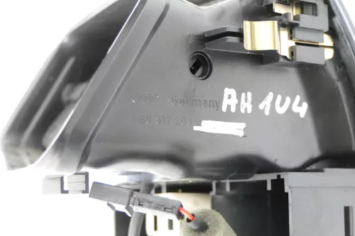 Audi A6 4B Lüftungsdüse Düse Lüftung hinten in der Mitte 4B0819203F grün steppen (148756)