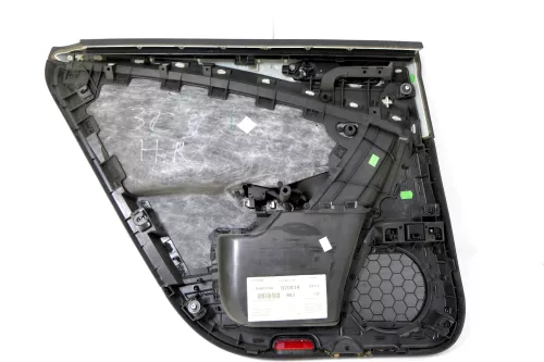 VW Passat 3C Variant Türverkleidung Verkleidung Tür hinten rechts schwarz (148784)