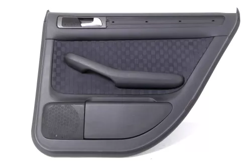 1x Audi A6 4B Türverkleidung Verkleidung Tür hinten rechts - pnyx ZYS TIV (148808)