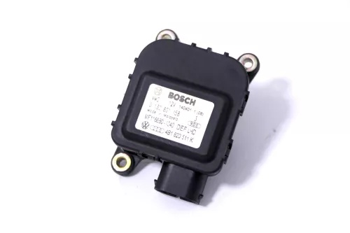 Audi A6 4B Stellmotor für Defrosterklappe Klimaanlage 4B1820511K - links