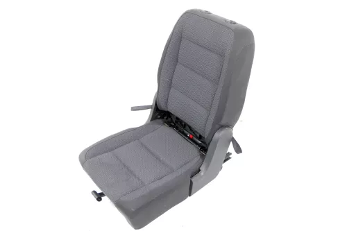 VW Touran Sitz hinten rechts (hinter Beifahrersitz) Rücksitz anthrazit Isofix  (148868)