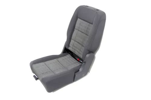 VW Touran Sitz hinten in der Mitte Rücksitz anthrazit schwarz dunkel (149046)