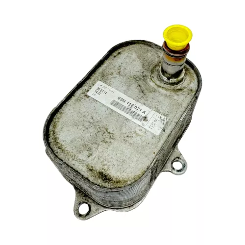 Audi A4 8K Q5 Ölkühler 03N117021A Wärmetauscher