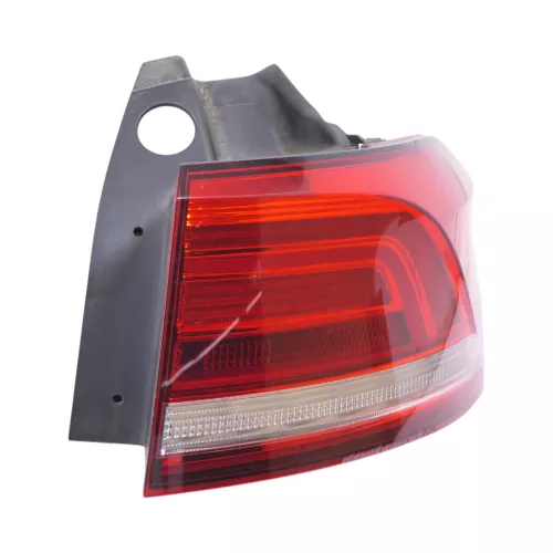 VW Passat 3C B8 Kombi Rücklicht hinten rechts aussen Heckleuchte LED 3G9945096B (149634)