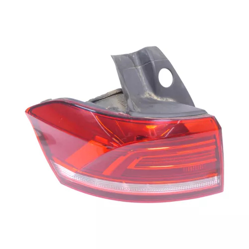 VW Passat 3C B8 Kombi Rücklicht hinten links aussen Heckleuchte LED 3G9945095B
