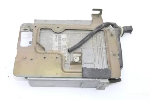 VW Golf 3 4 Cabrio 1E Steuergerät 1,9 TDI 81kw 110PS AFN Motor 028906021FQ