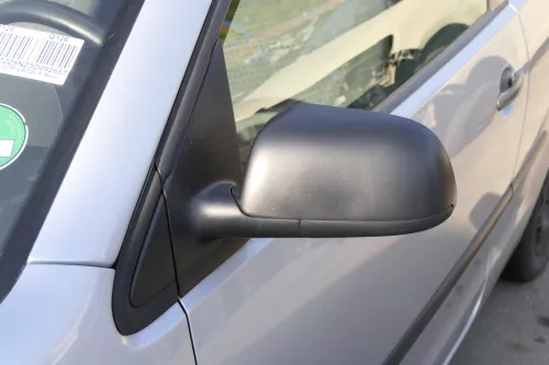 VW Polo 9N 9N3 manueller Spiegel Außenspiegel links vorne schwarz 