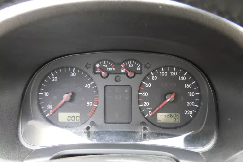 VW Golf 4 Tacho Tachometer Kombiinstrument 292.000km 1J0919881D 1,9 TDI 66kw 81 (150425)