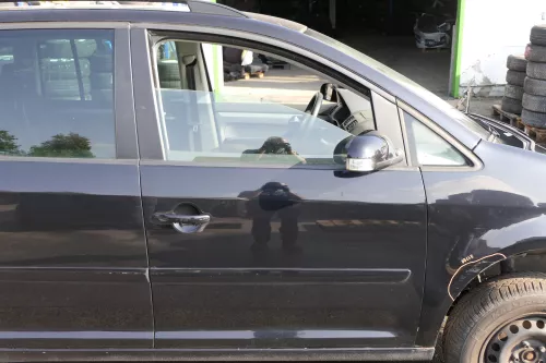 VW Touran 1T 1T3 Tür vorne rechts Beifahrertür schwarz LC9X e - ohne Anbauteile (150609)