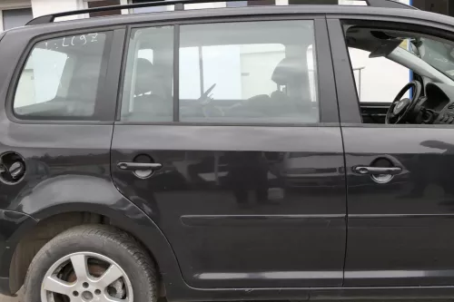 VW Touran 1T 1T3 Tür hinten rechts schwarz metallic LC9Z black metal  + Scheibe