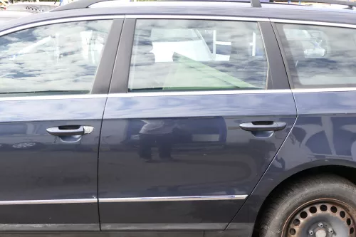 VW Passat 3C Kombi Variant Tür hinten links blau grau LC5F ohne Anbauteile (150863)