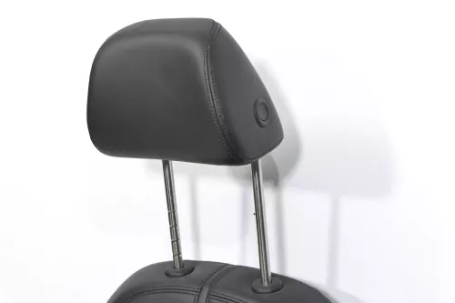 VW Passat 3C Kopfstütze Sitz Sitze vorne rechts oder links schwarz Leder X (151014)
