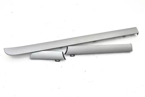 VW Touran Armaturenbrett Verkleidung Klappe Abdeckung Dekor silber netzoptik (151102)