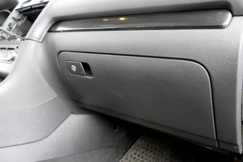 VW Golf 6 + Kombi AJ5 Handschuhfach schwarz Handschuhfachdeckel Deckel Klappe
