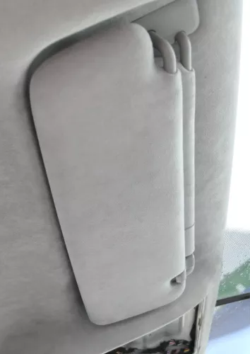 VW Touareg 7L Sonnenblenden Sonnenblende grau rechts 7L6857552AR doppelt kristal (151330)