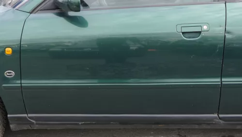 Audi A4 B5 Tür nur Türblatt vorne links Fahrertür grün LZ6L Kombi od Limo (151567)