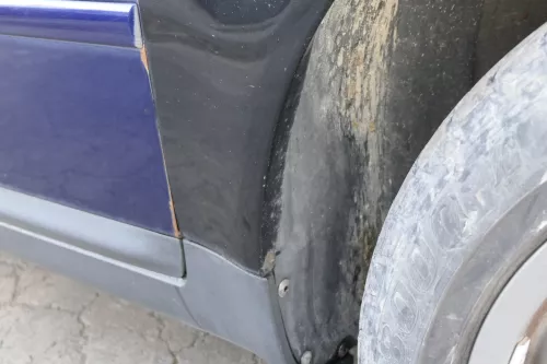 Audi A6 4B Kotflügel vorne rechts schwarz (bis ca.Mitte 2001 passe (151773)