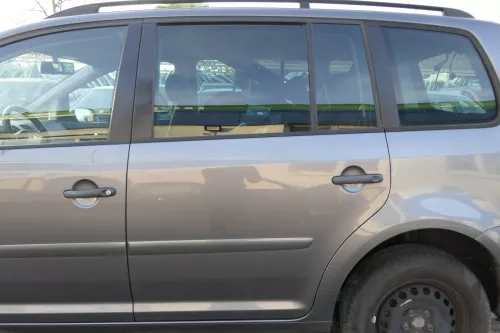 VW Touran 1T 1T3 Tür hinten links grau LD7X inkl. Scheibe Platinumgrey grau (151906)