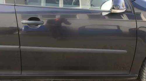 VW Golf 5 V 1K Tür vorne rechts Beifahrertür 4/5-Türer schwarz LC9Z bla TÜRBLATT (151927)