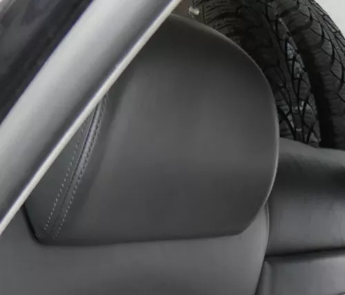 VW Passat 3B 3BG Kopfstütze Sitz Sitze hinten rechts oder links Leder anthrazit (152051)