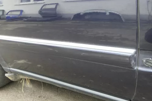 Audi A8 4D Tür Türblatt hinten rechts blau LZ5L mit Rahmen (152159)