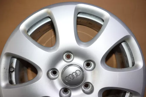 Audi Q7 Alufelgen Felge Felgen 4L0601025E  E7,5j x18 H2 ET 53 ohne Reifen 35674 (152255)