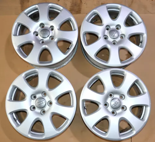 Audi Q7 Alufelgen Felge Felgen 4L0601025E  E7,5j x18 H2 ET 53 ohne Reifen 35674 (152255)