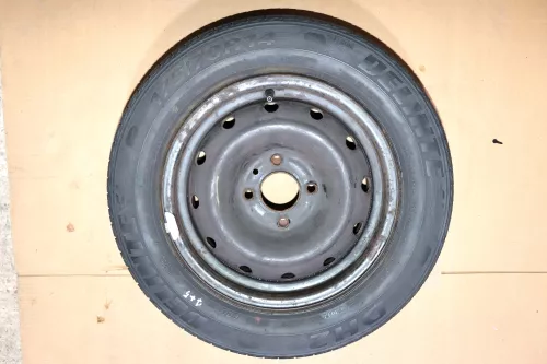 2x 175/70 R14 88T 5,1/2Jx14 CHA ET24 4x108  6045117B 2x DELINTE # 8/6/7/5 Bj1517 (152263)
